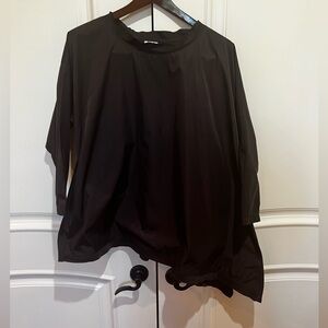 Planet by Lauren G Wide Neck Nylon Pullover in Dark Brown OS